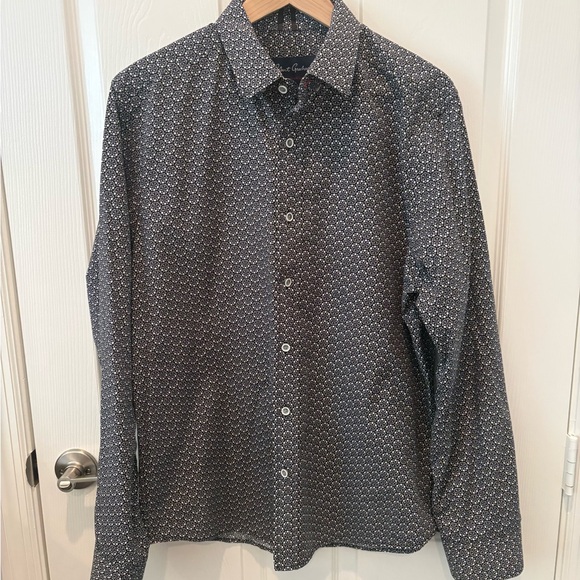 Robert Graham Other - Robert Graham Black Micro-Pattern Button-Down Shirt